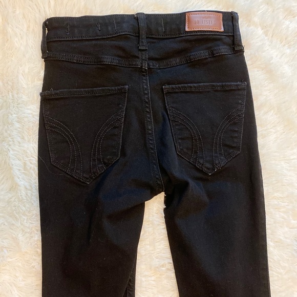 Black Hollister skinny jeans - Picture 4 of 5